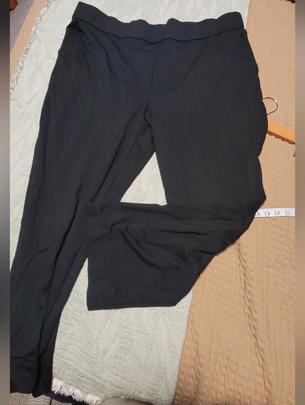 💚10 for $10💚 Bundle and save  Black Stretch Leggings